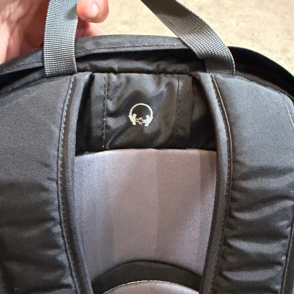 Osprey Meridian Backpack Unisex One Size Black Gray Travel Daypack Laptop Bag
